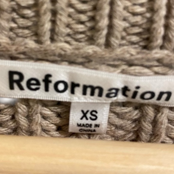 Reformation Sam Cotton & Cashmere Chunky Knit Crew Neck Oversized Sweater - Picture 4 of 6